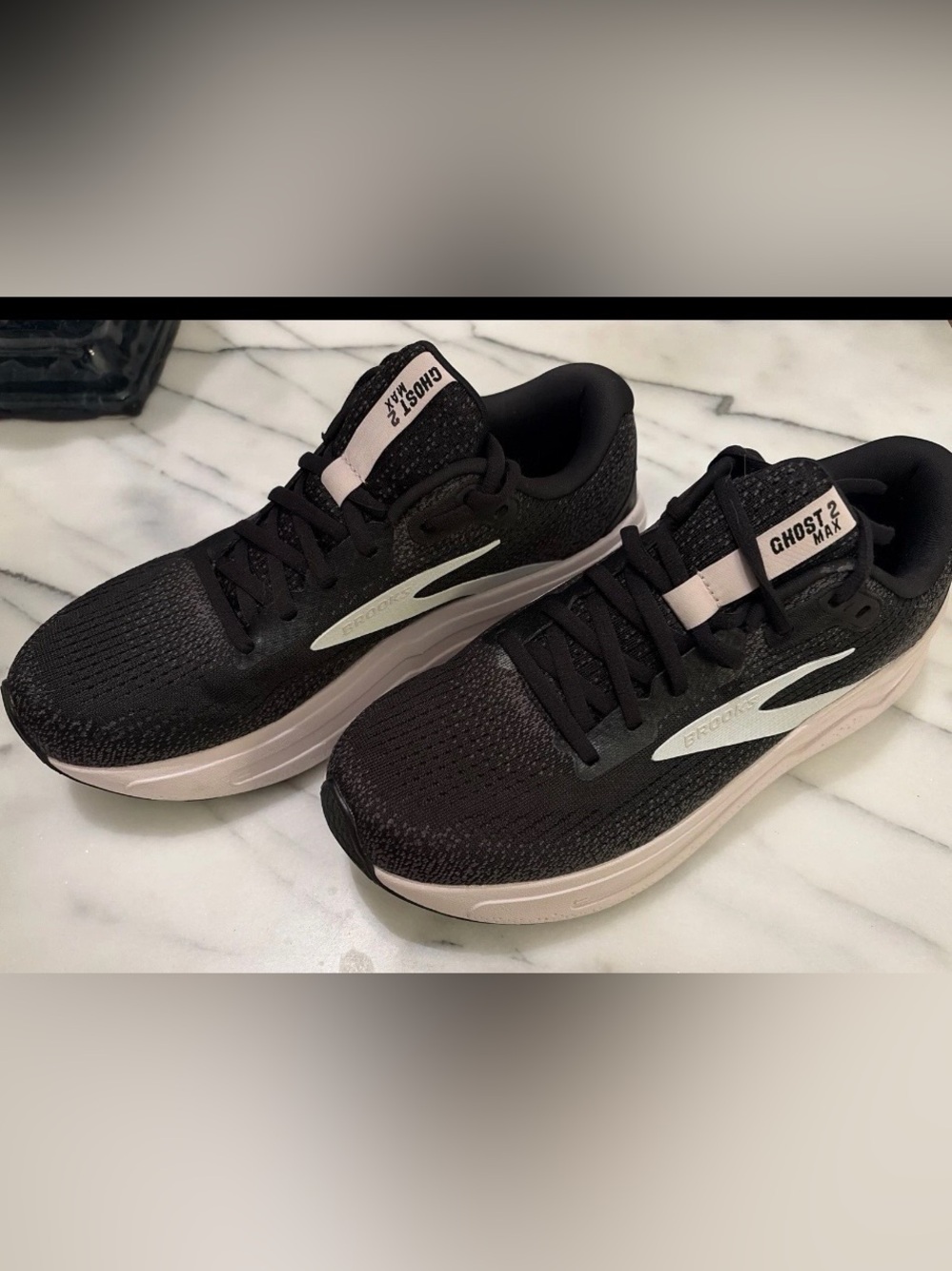 Brooks Ladies Ghost 2 Sneakers - Black with White